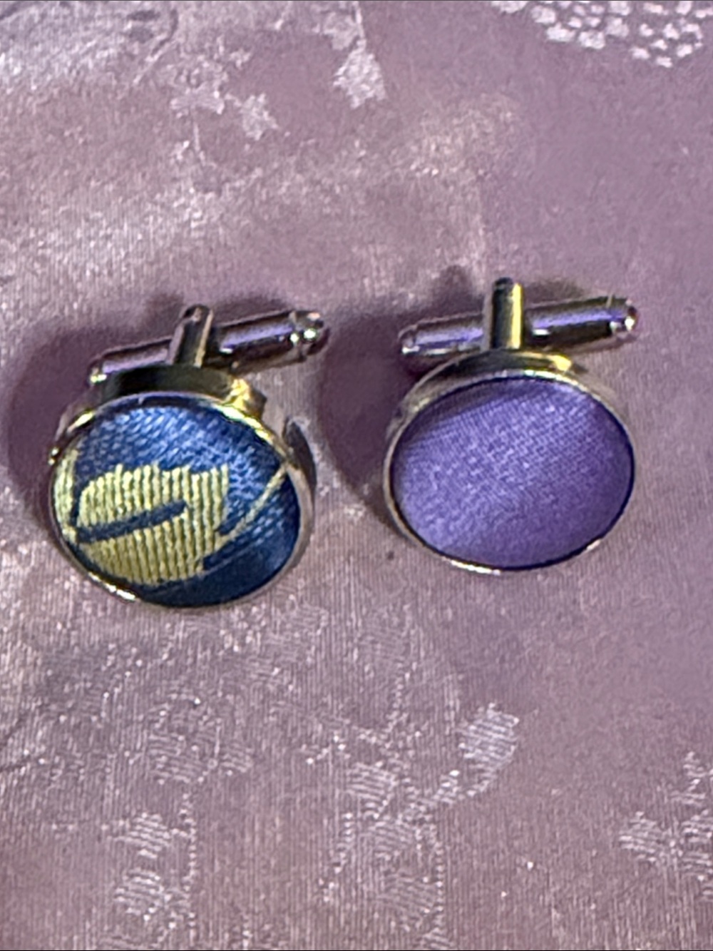 Men's Purple Fabric Round Cufflinks - Classic Silver Tone